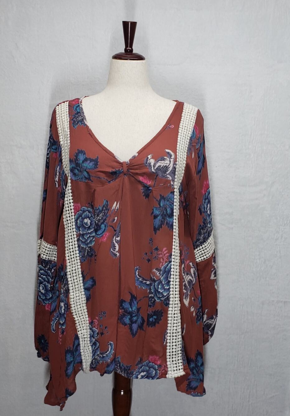 Ananda's 1X Boho Floral Tunic Top Whimsigoth Cottagecore Coastal Brown